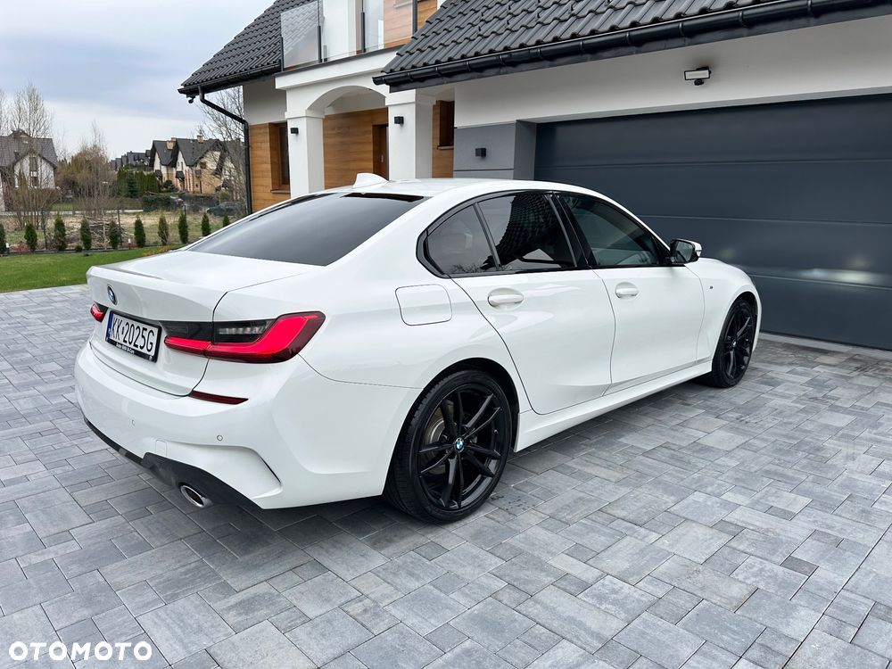 BMW Seria 3 320d - 4