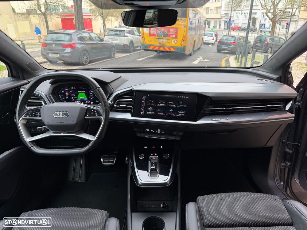 Audi Q4 e-tron 45 82 kWh SE Business Plus - 23