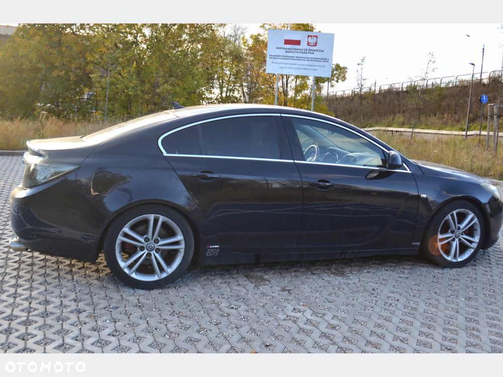 Opel Insignia - 8
