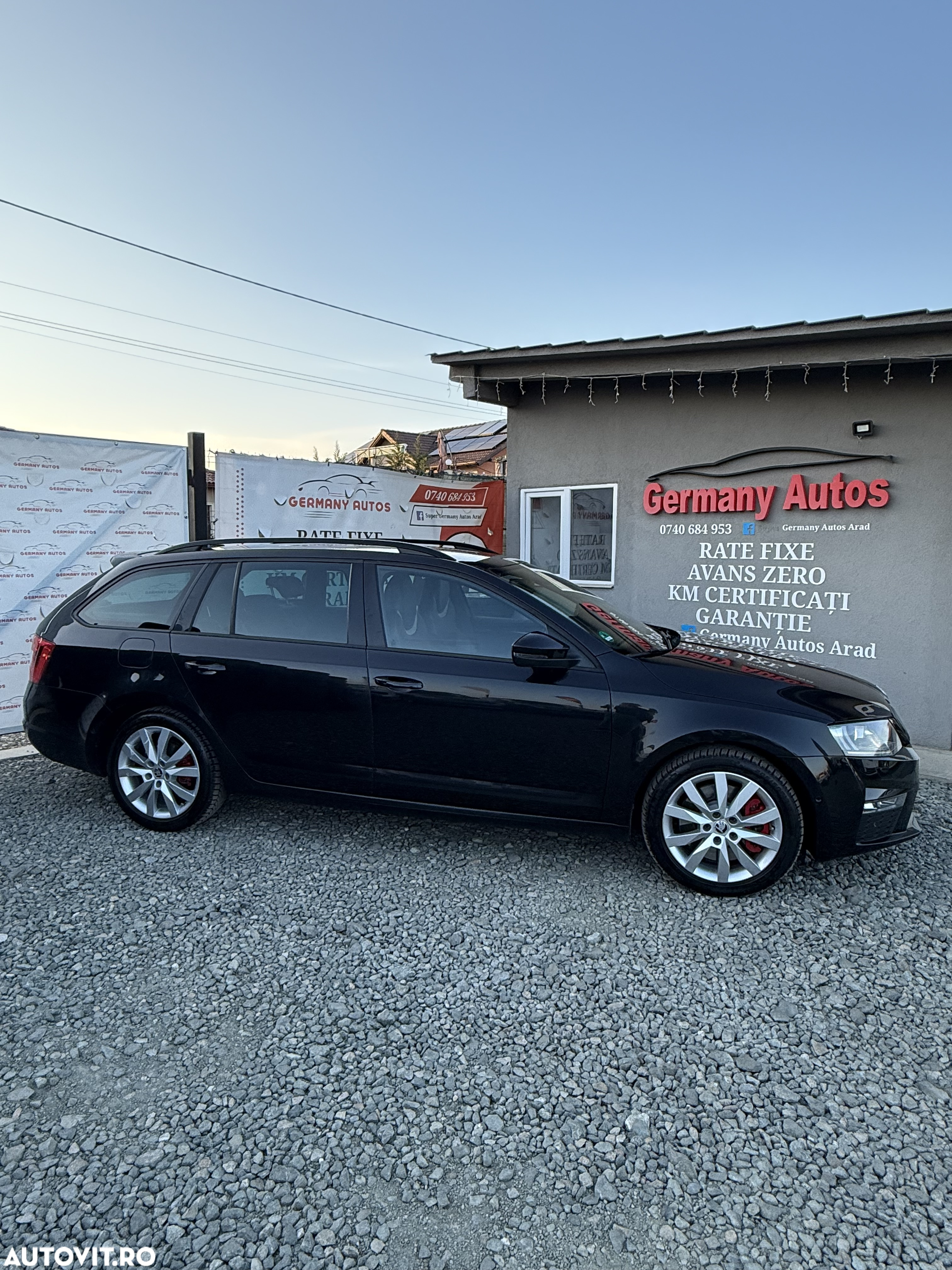 Skoda Octavia 2.0 TDI DSG RS - 2