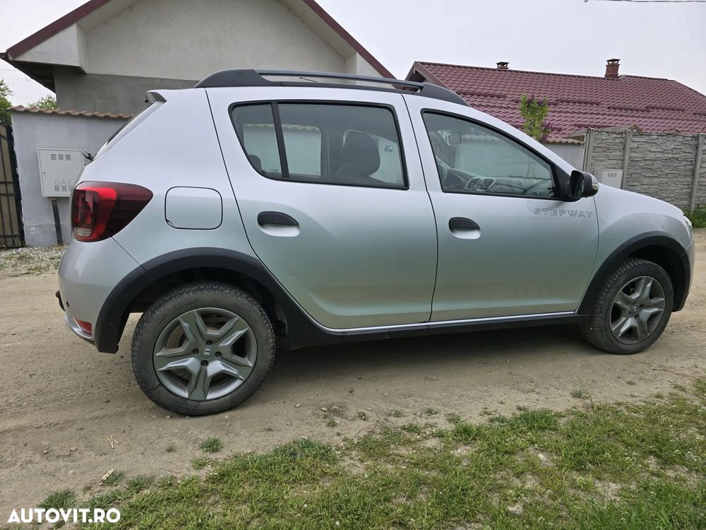 Dacia Sandero 0.9 TCe SL PLUS - 5