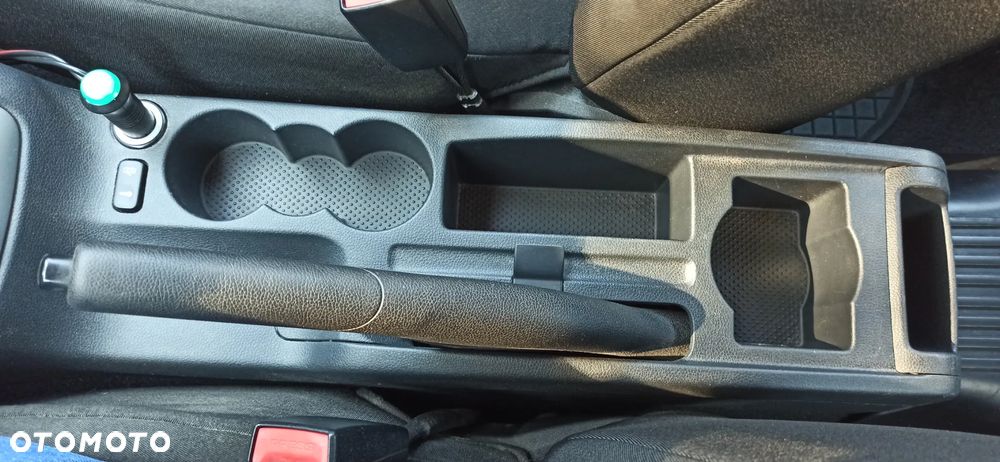 Skoda Octavia 1.6 Tour - 29