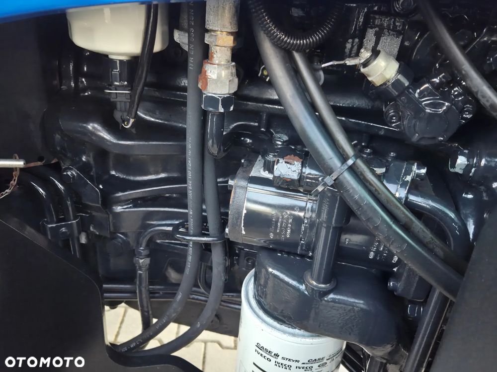 New Holland TL100A - 26