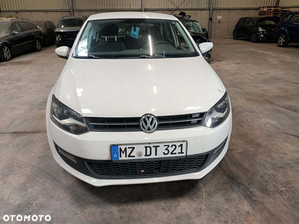 Volkswagen Polo - 2