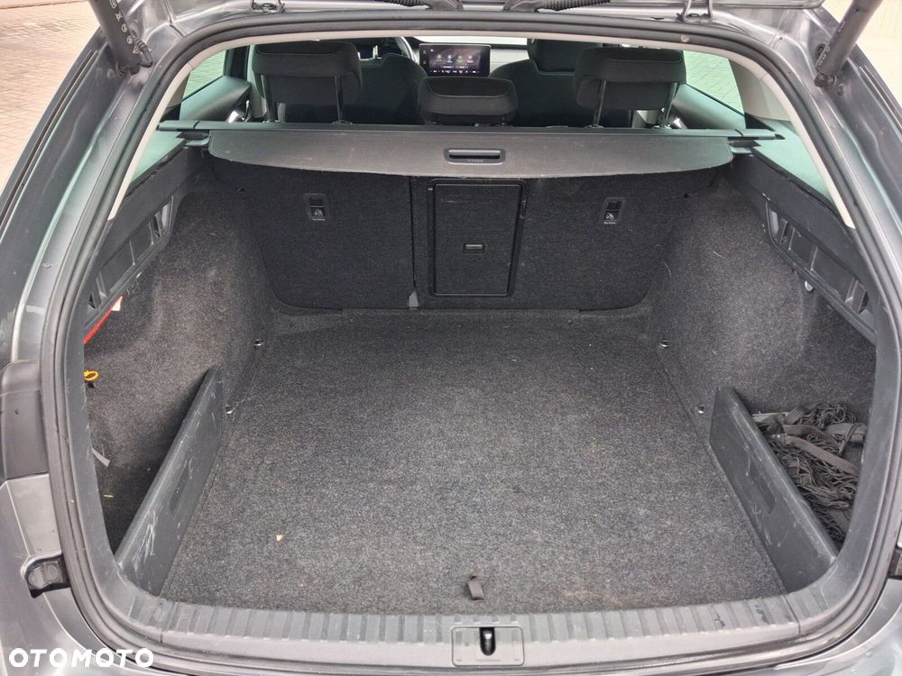 Skoda Octavia 2.0 TDI Style DSG - 15