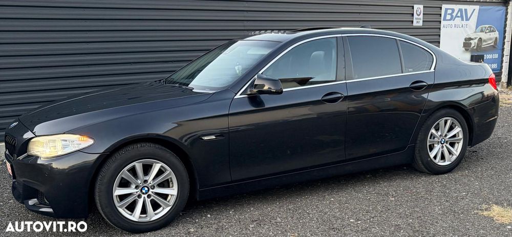 BMW Seria 5 520d Aut. - 11