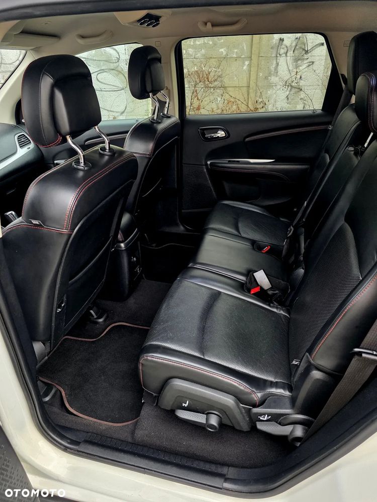 Dodge Journey - 9