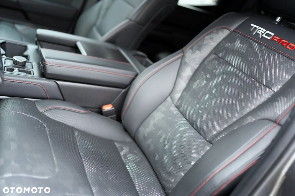 Toyota Tundra - 26