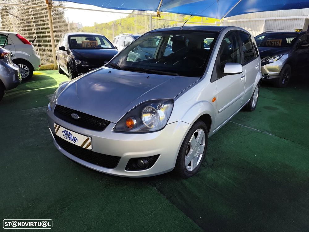Ford Fiesta 1.25 Trend - 9