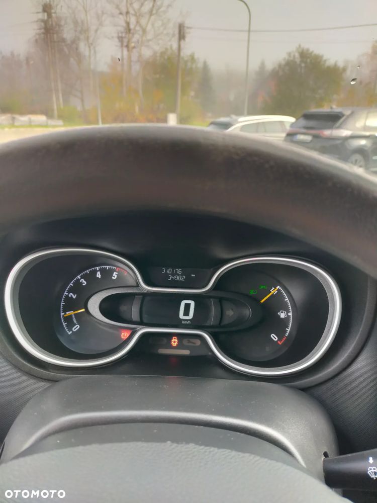 Opel Vivaro - 13