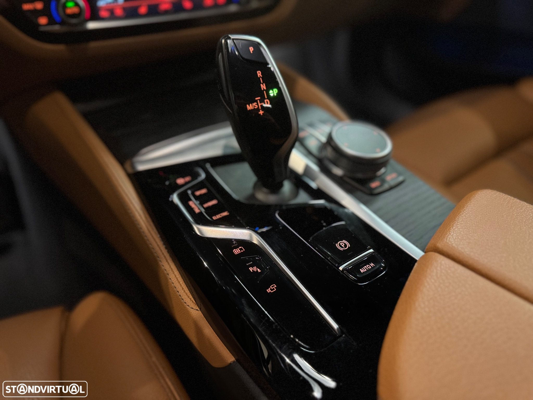 BMW 530 e Pack 50 anos M - 37