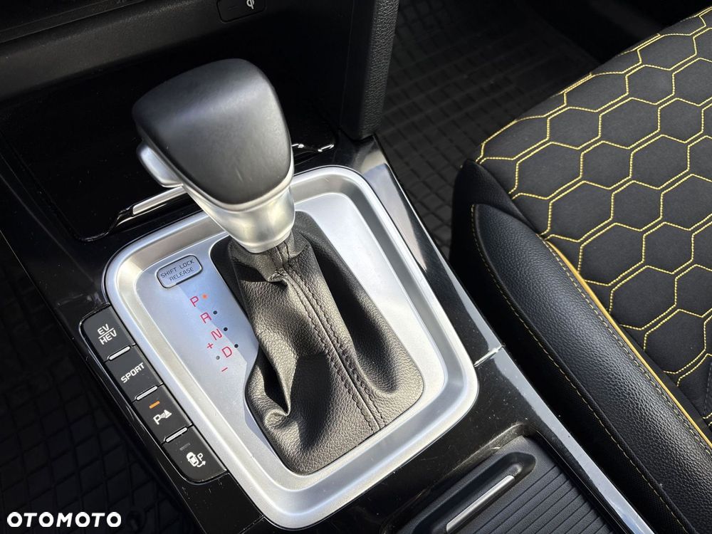 Kia XCeed 1.6 GDI PHEV L Business Line DCT - 15