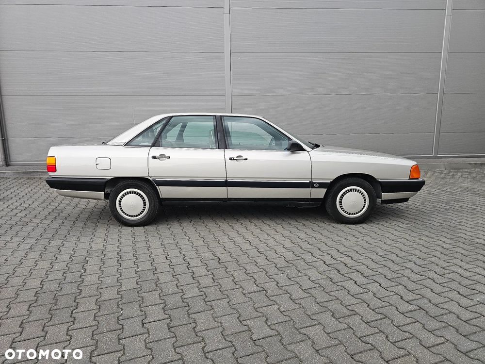 Audi 100 1.8 - 4