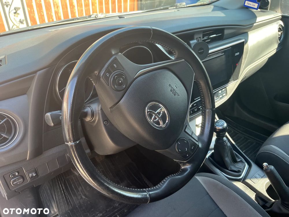 Toyota Auris 1.6 Active - 1