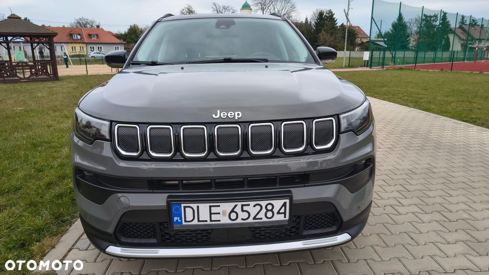 Jeep Compass - 2