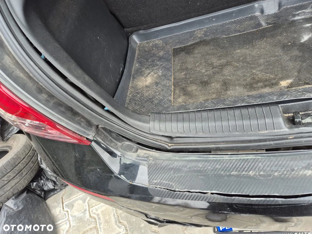 Hyundai i20 1.1 CRDi Comfort - 13