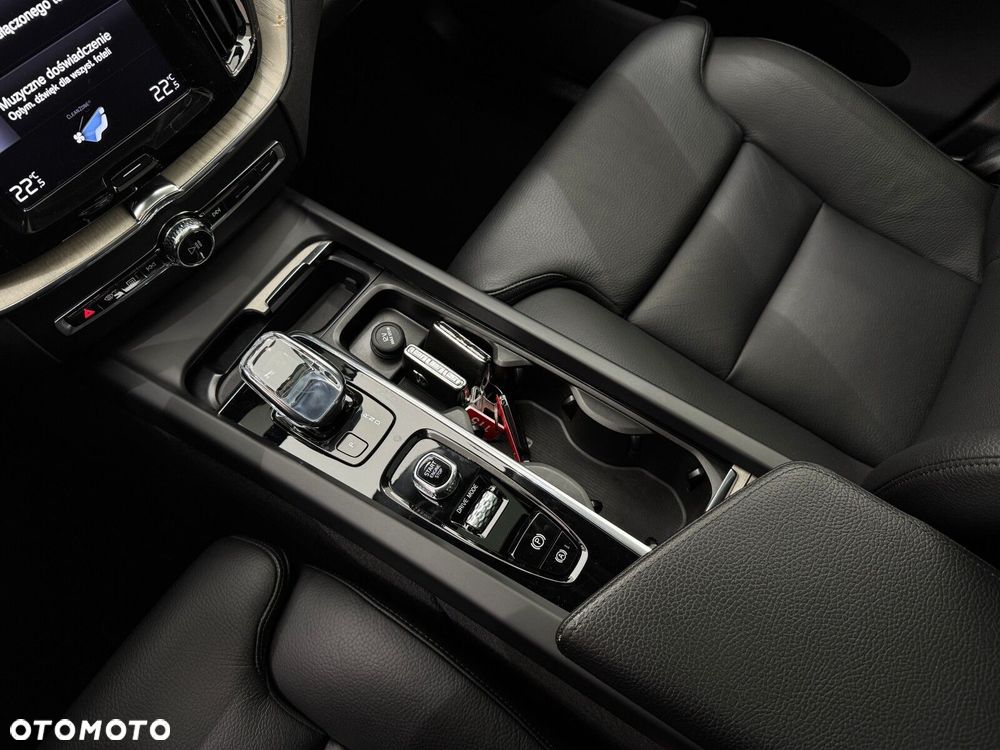 Volvo XC 60 - 26