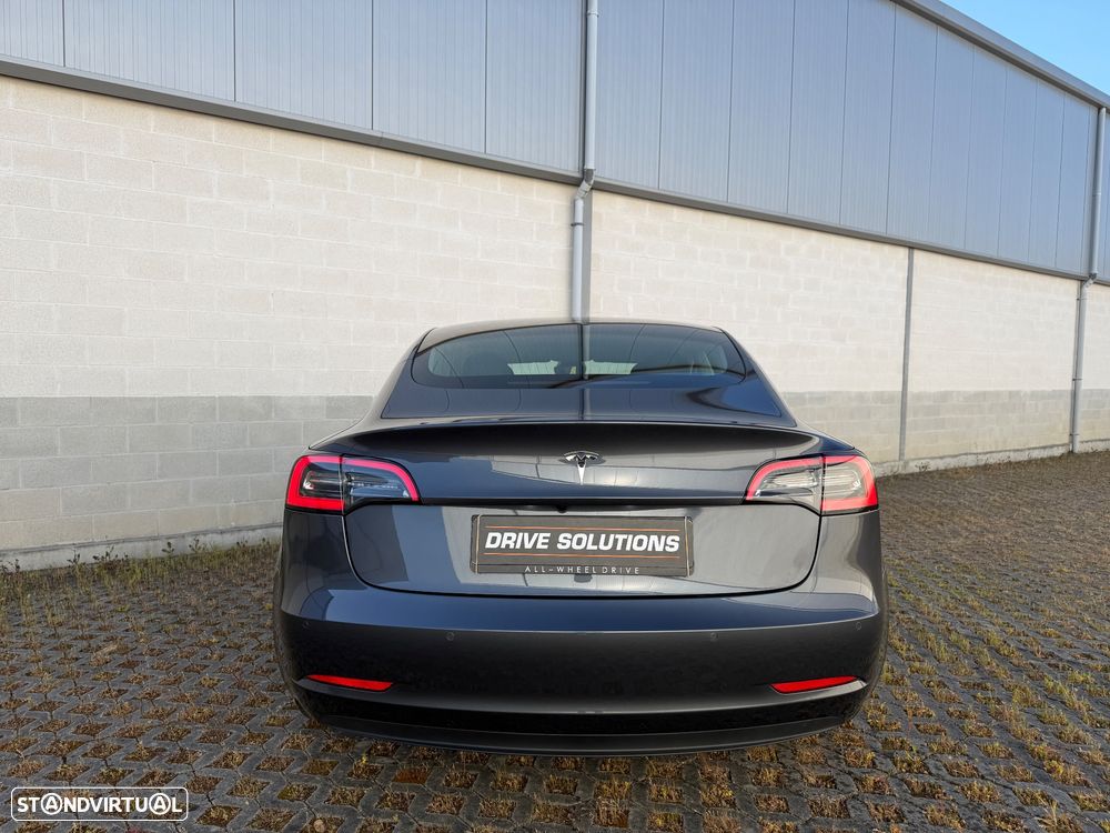 Tesla Model 3 Tração Traseira - 13