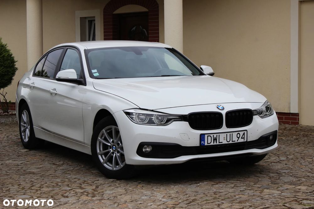 BMW Seria 3 316d Edition Luxury Line Purity - 28