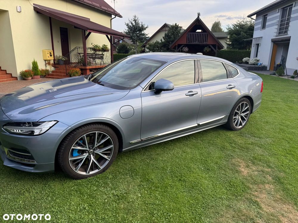 Volvo S90 - 1