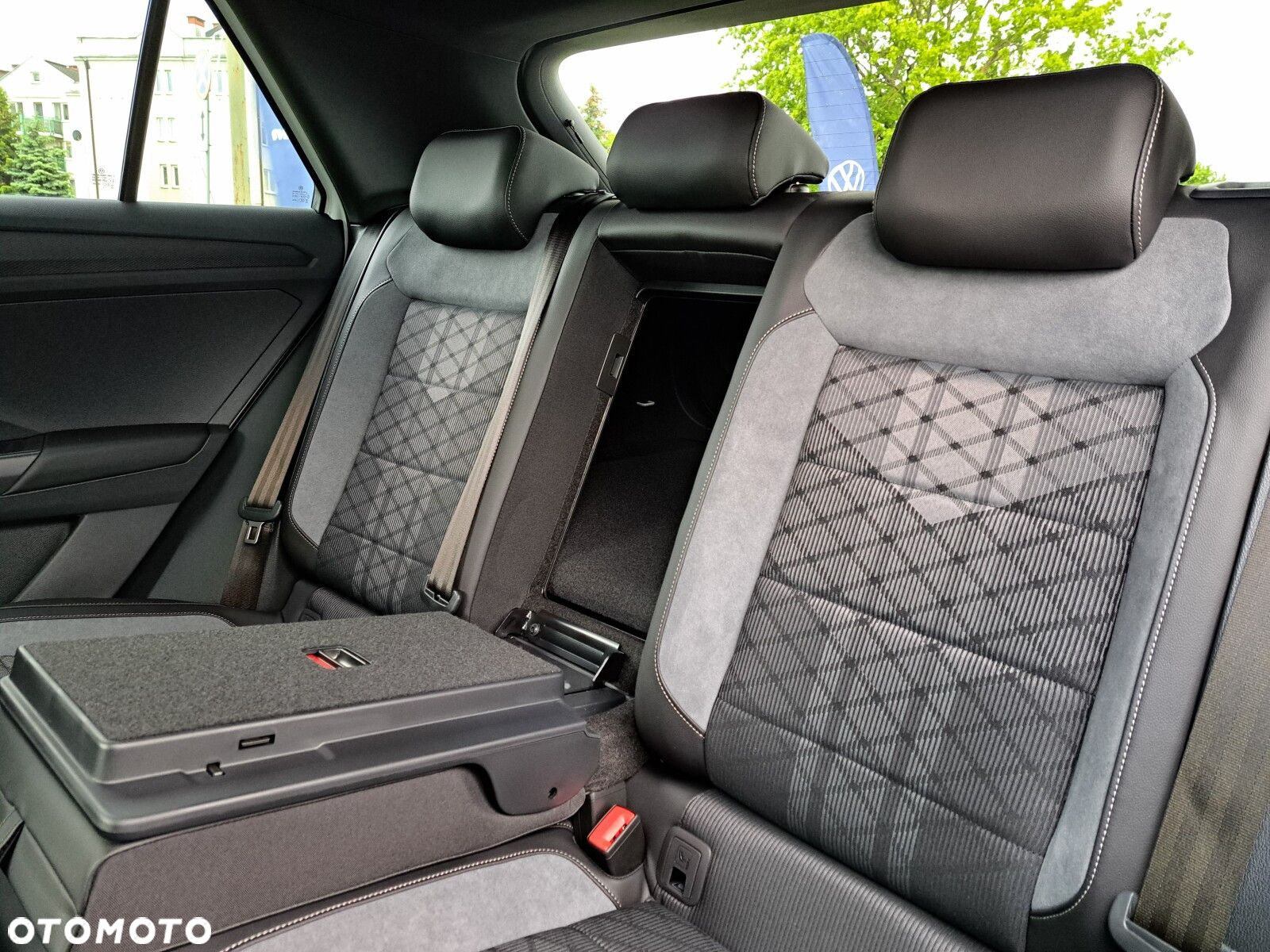Volkswagen T-Roc 2.0 TSI 4Motion R-Line DSG - 36
