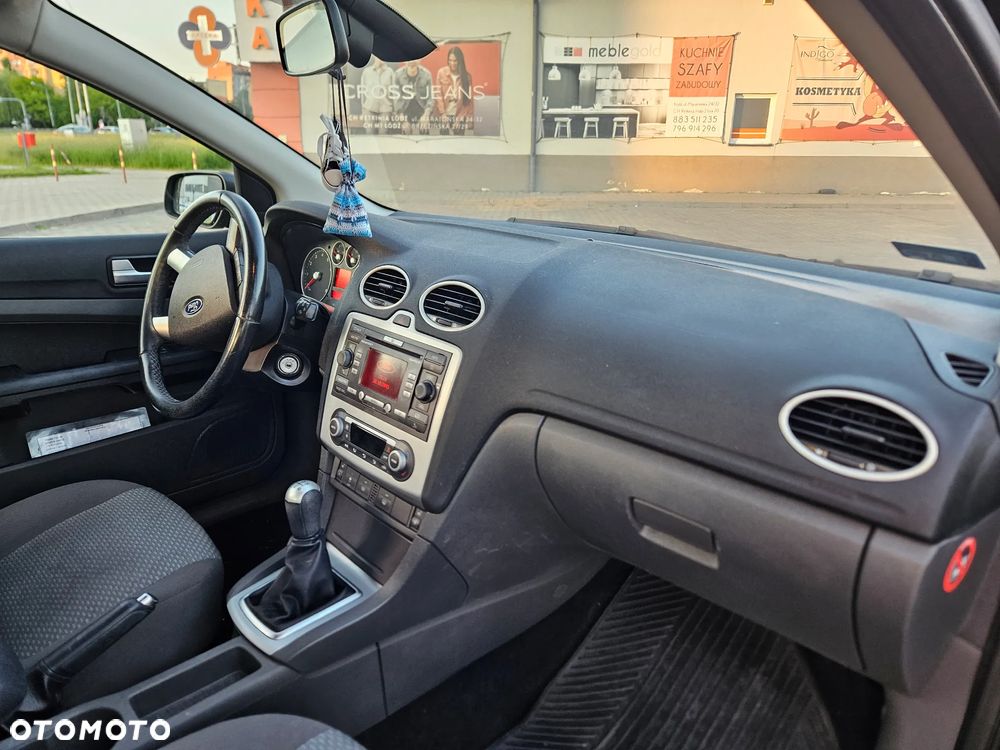 Ford Focus Turnier 1.8 Style+ - 27