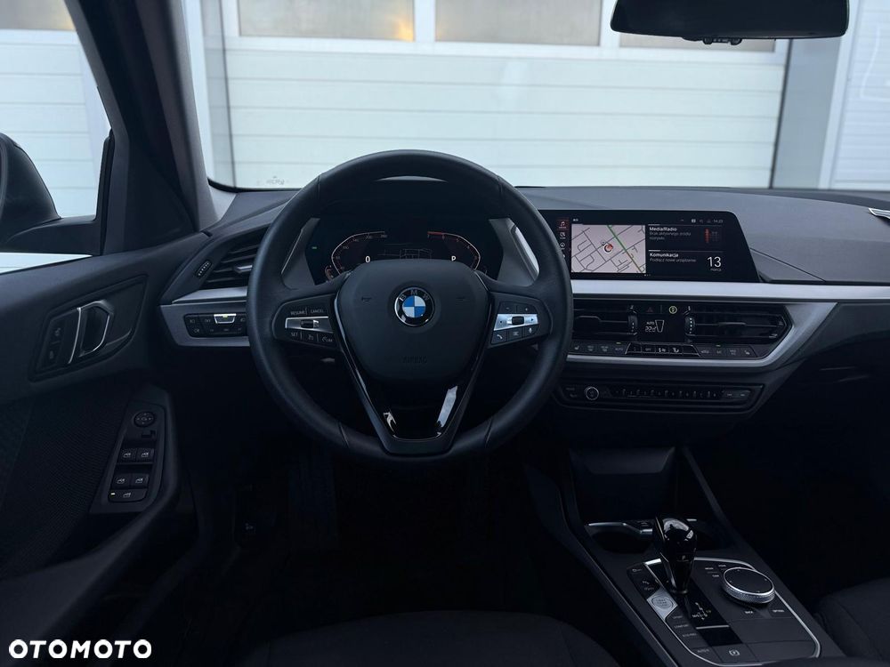 BMW Seria 1 118i Advantage - 12