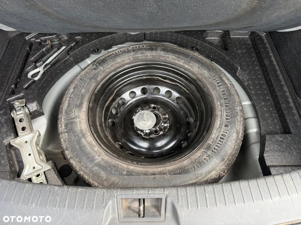 Nissan Qashqai 2.0 dCi DPF acenta - 20