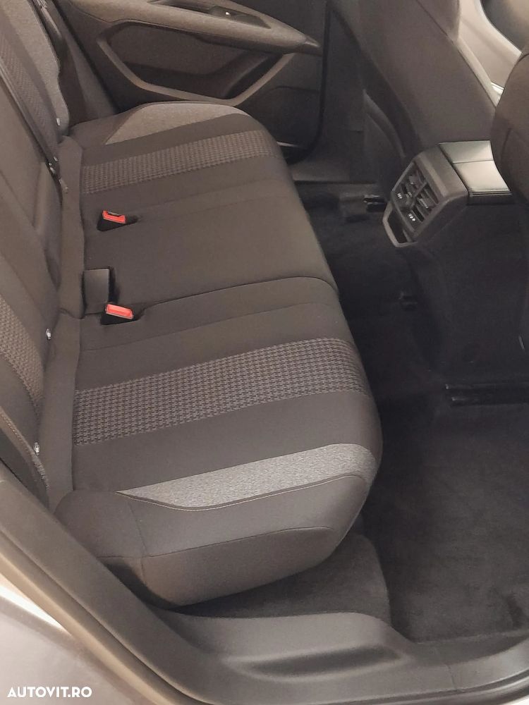 Peugeot 3008 1.6 BlueHDI S&S EAT6 Active - 12