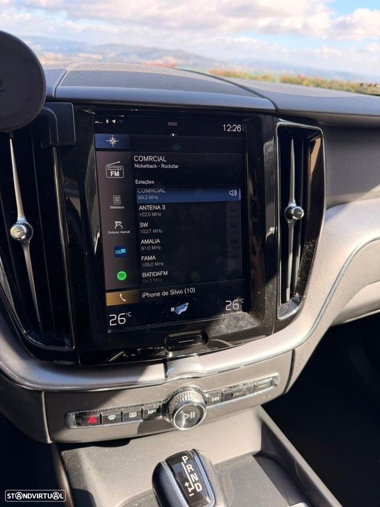 Volvo XC 60 2.0 D4 Inscription AWD Geartronic - 17