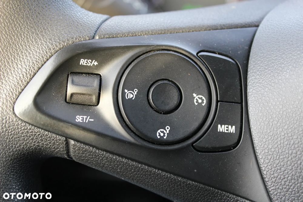 Opel Crossland X 1.2 ECOTEC Start/Stop Innovation - 16