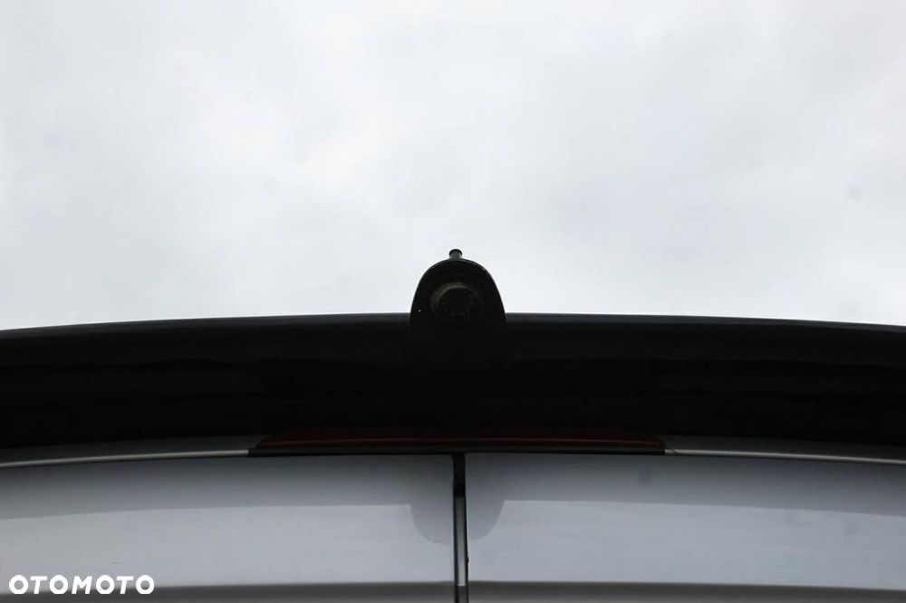 Mercedes-Benz Sprinter - 18