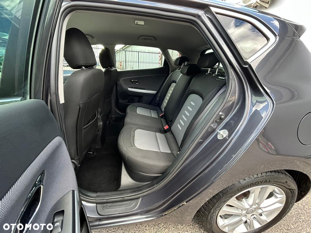 Kia Ceed 1.4 CVVT Vision - 24