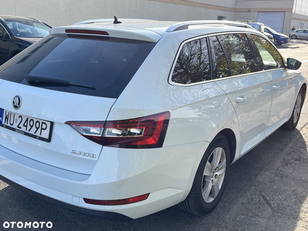 Skoda Superb 1.8 TSI Ambition DSG - 3