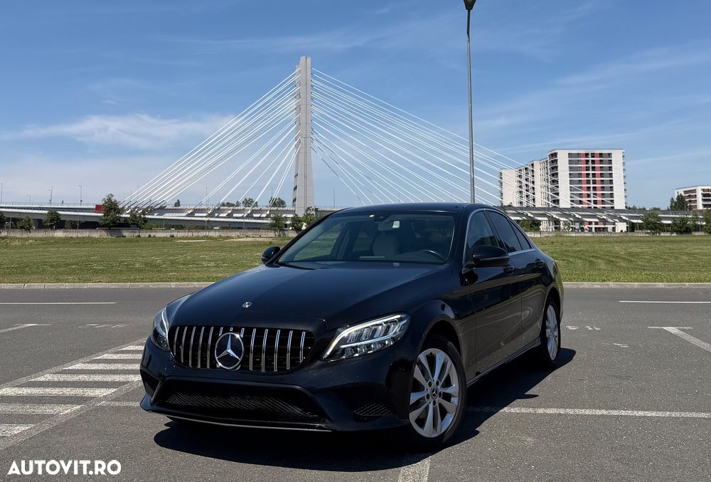 Mercedes-Benz C - 4