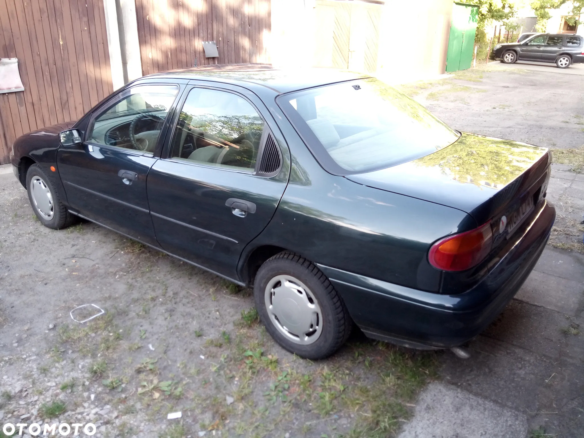 Ford Mondeo 1.8 GLX - 3