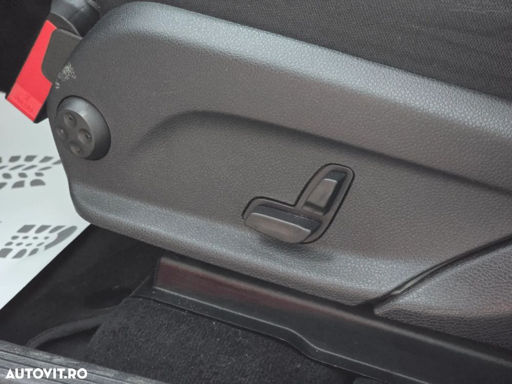 Mercedes-Benz GLC - 22