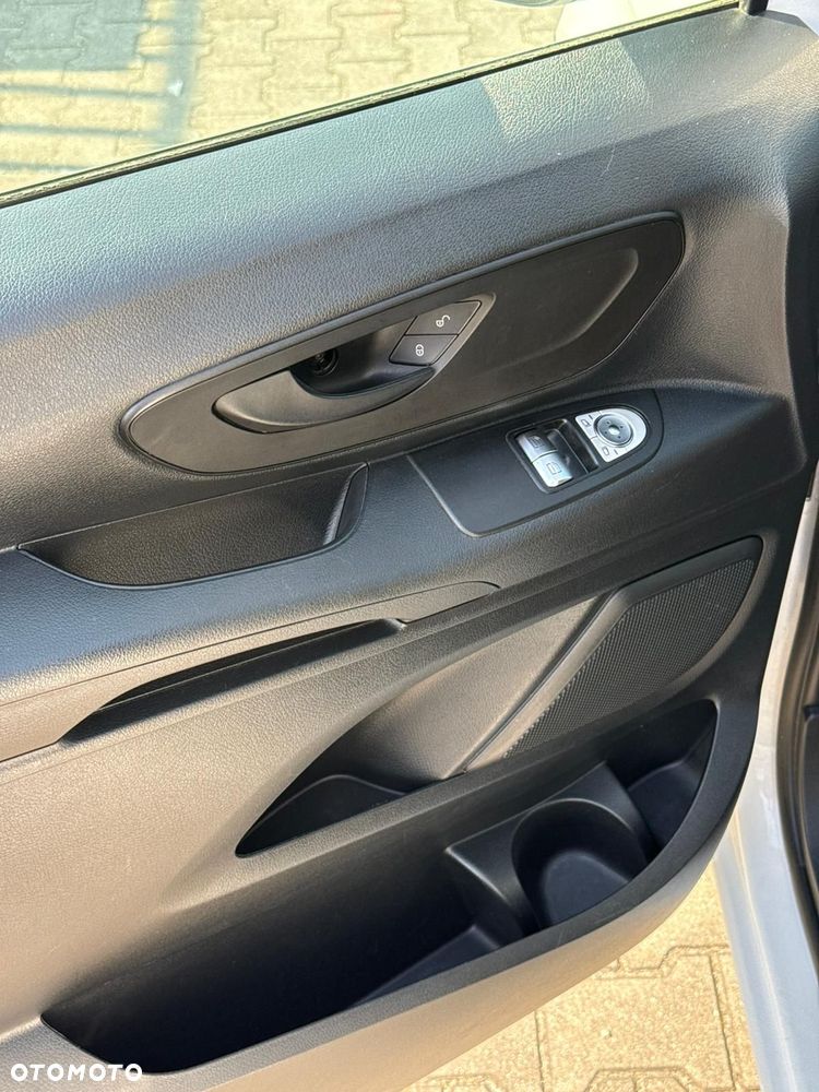 Mercedes-Benz Vito - 11