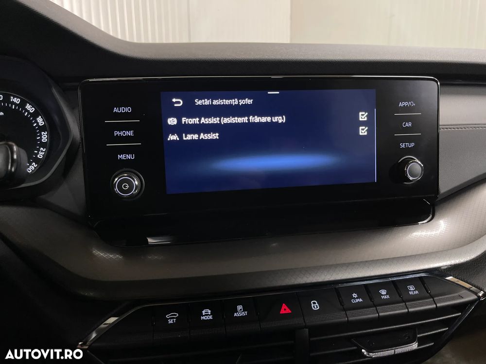 Skoda Octavia 2.0 TDI Ambition - 19
