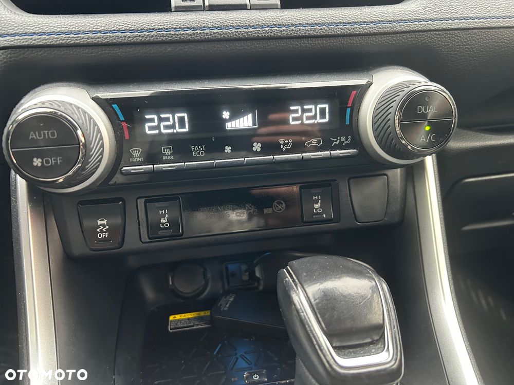 Toyota RAV4 2.5 Hybrid Selection 4x4 - 18