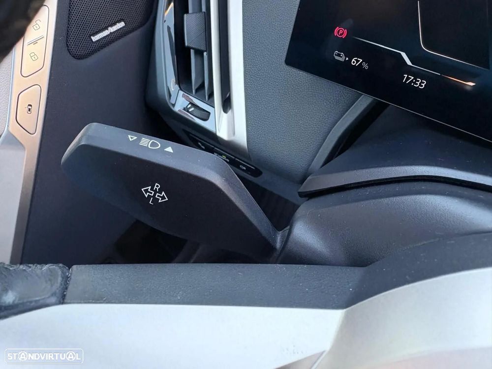 BMW iX xDrive 50 Pack Desportivo - 39