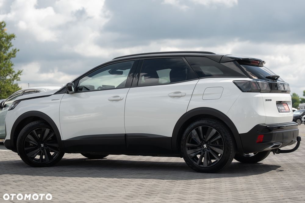 Peugeot 3008 1.6 PureTech HYbrid4 GT Line S&S EAT8 - 14