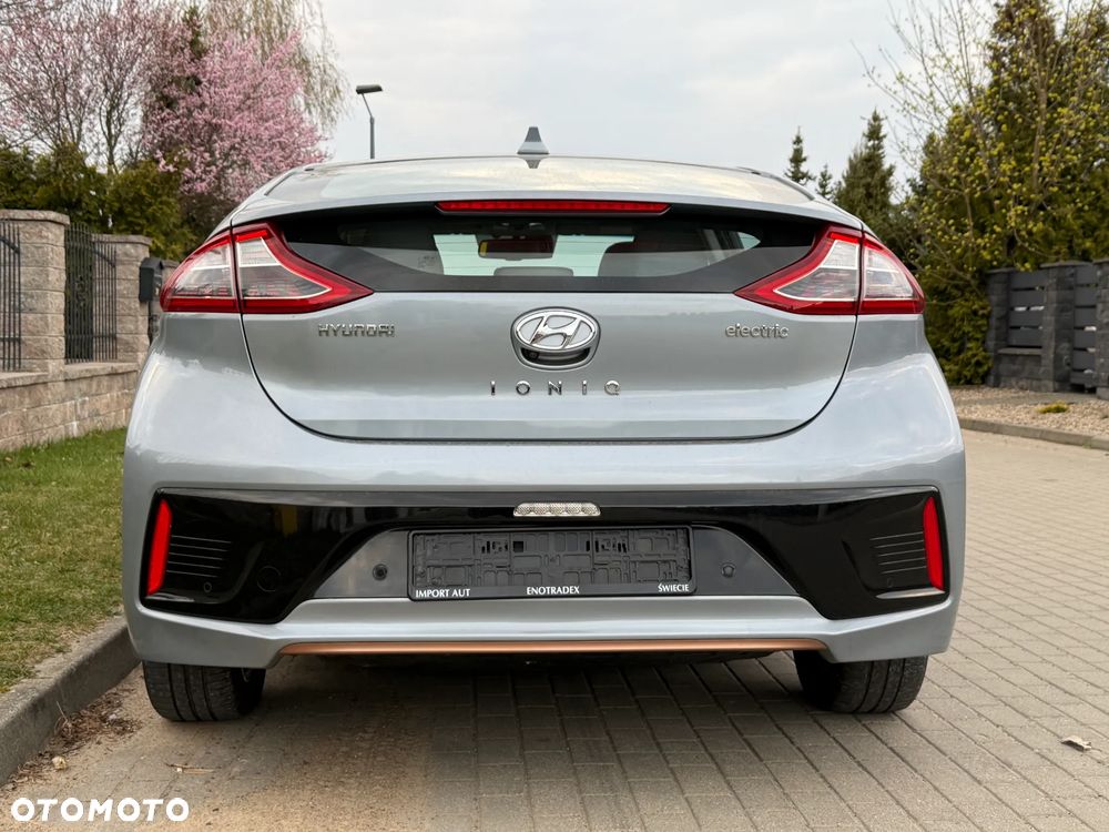 Hyundai IONIQ Premium - 35