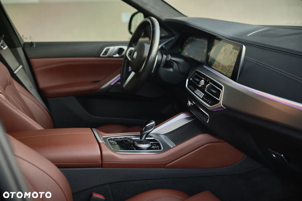 BMW X6 M50i - 29