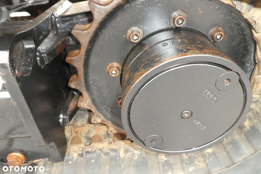 Caterpillar 302,7D CR TRZY ŁYŻKI - 14