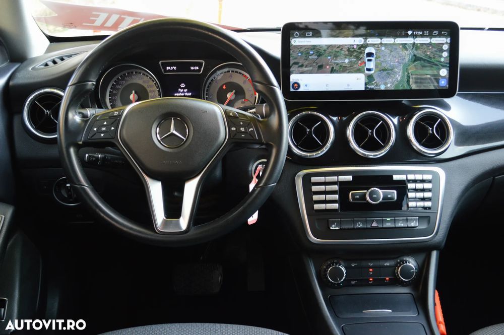 Mercedes-Benz CLA 200 CDI 7G-DCT Urban - 29