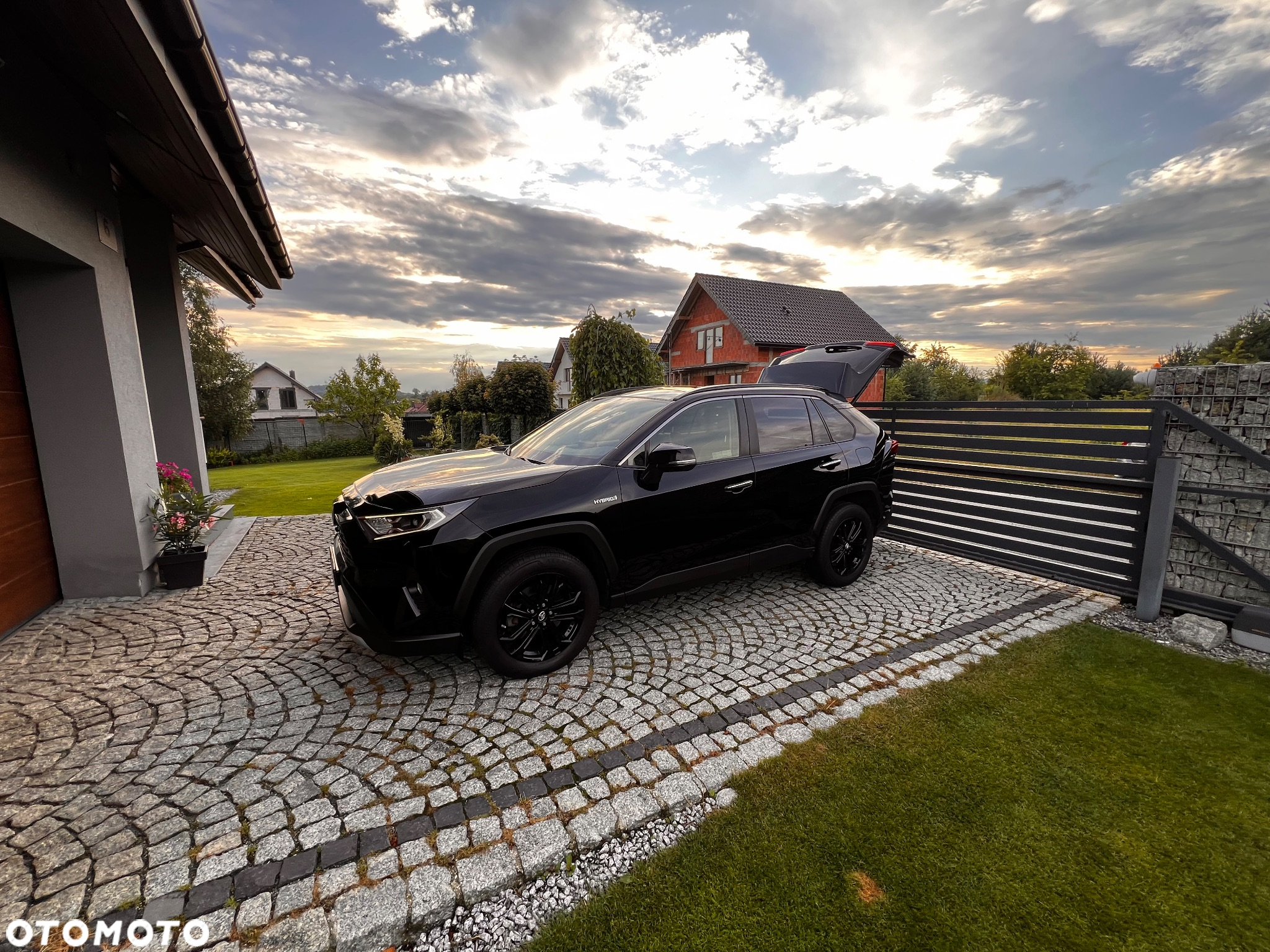 Toyota RAV4 2.5 Hybrid Executive 4x4 - 19