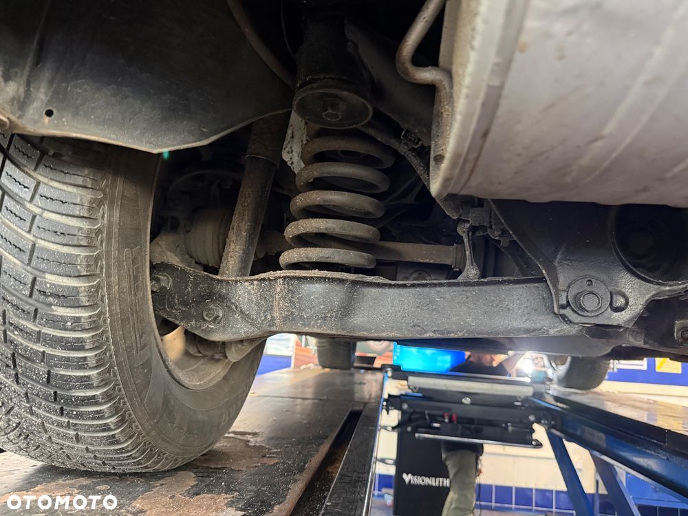 Suzuki Grand Vitara - 17