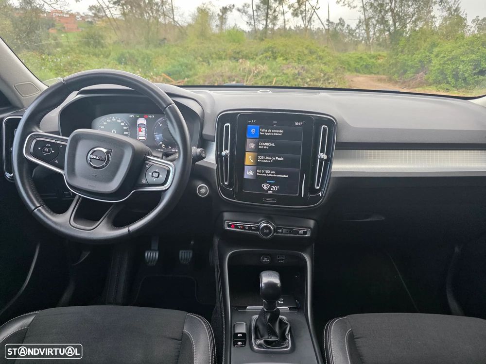 Volvo XC 40 2.0 D3 Momentum Core - 46
