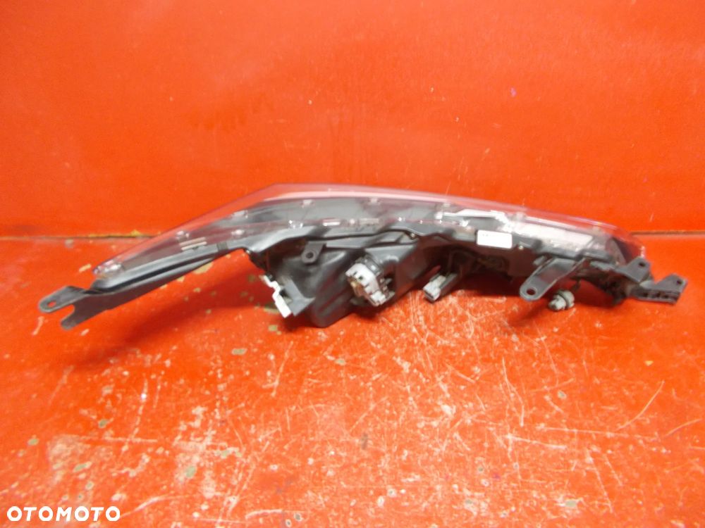TOYOTA COROLLA E16 LIFT E17 81150-02L70-00 LAMPA LEWA PRZÓD PRZEDNIA - 2